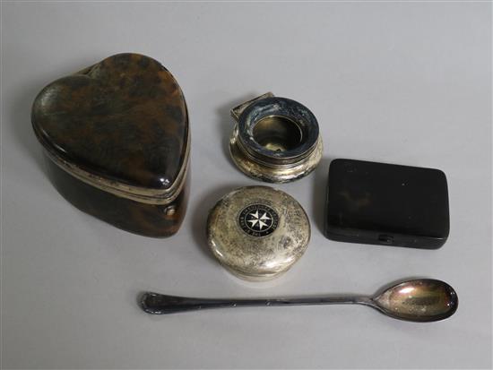 A silver and tortoiseshell heart shaped box (a.f.), two silver and enamel inkpot lids, a tortoiseshell snuff box and a silver spoon